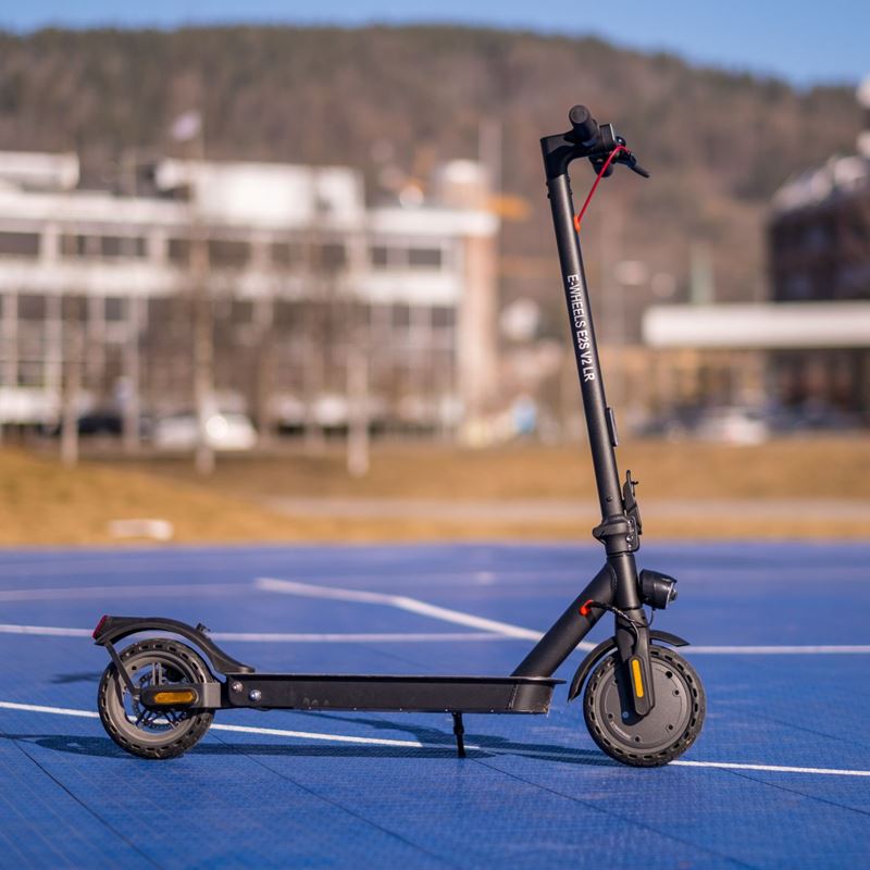 E2S V2 Long Range 2025 - Noir - Pneumatic - 25 km/t