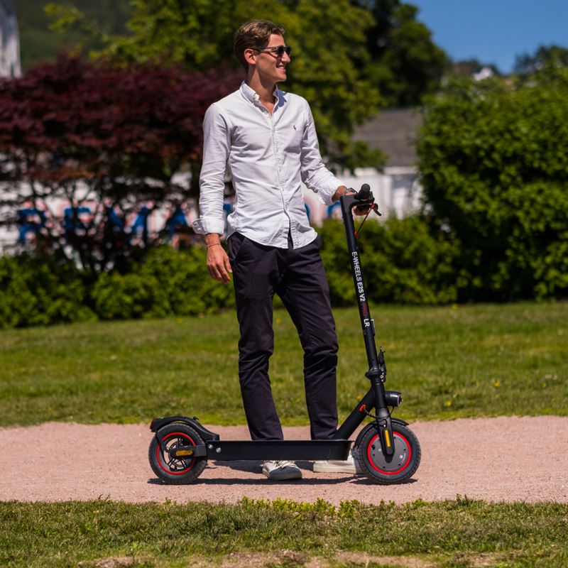 E2S V2 Pro Long Range 2025 - Gris - Pneu increvable - 25 km/t