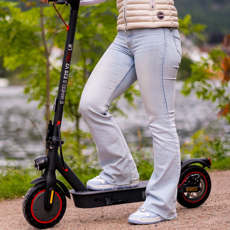 E2S V2 Pro Long Range 2025 - Gris - Pneu increvable - 25 km/t